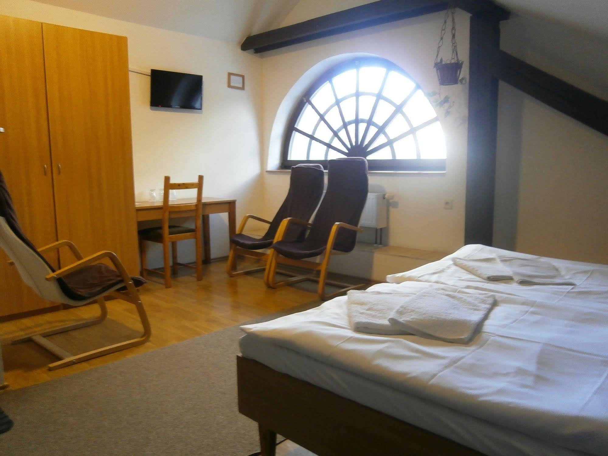 Hotel Dzban Jindrichov Kültér fotó