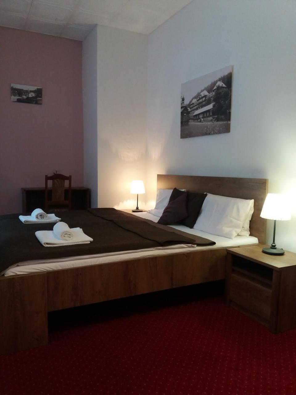Hotel Dzban Jindrichov Kültér fotó