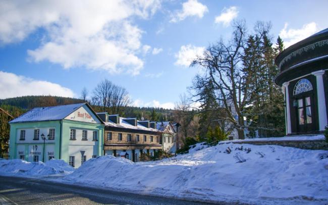 Hotel Dzban Jindrichov Kültér fotó